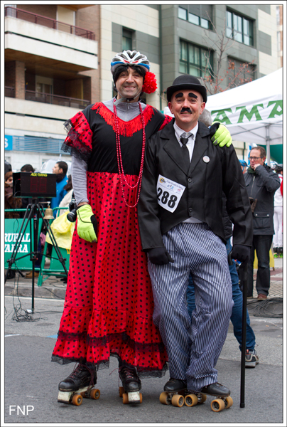 Velocidad - Multitudinaria despedida del año en patines